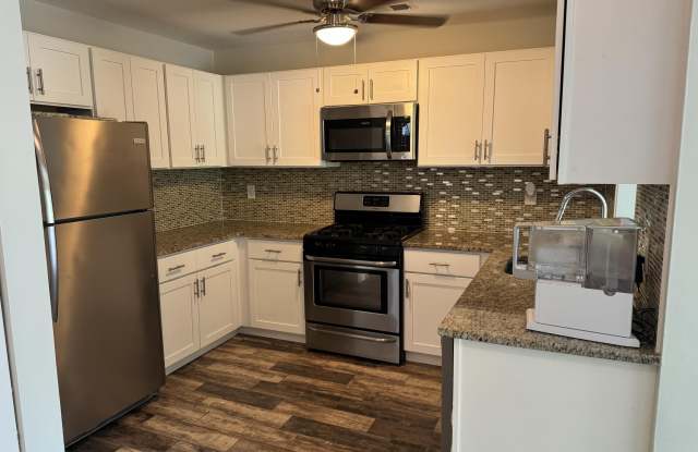 12 Tulip Lane - 12 Tulip Lane, West Freehold, NJ 07728