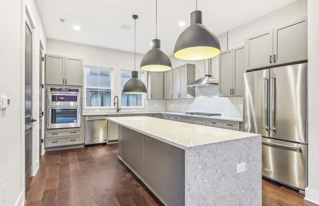 290 Dickenson St photos photos