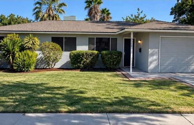 Freshly Updated 3BD/2BA North Merced Home | New Floors & Paint | $1,900 Gallery 1
