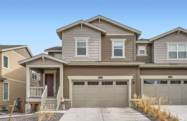 Evolve Real Estate: Spacious 3 Bedroom + Loft Paired Home in Dove Village Community Available on October 1st!! Gallery 1