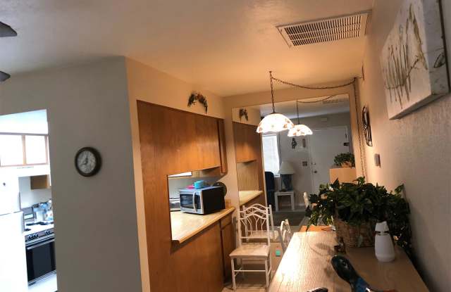 837 East Lancaster Circle - 1 Gallery 2