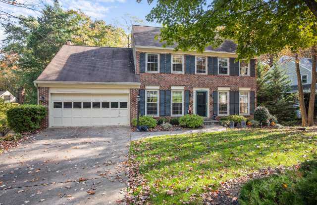 11603 Auburn Grove Ct - 11603 Auburn Grove Court, Reston, VA 20194