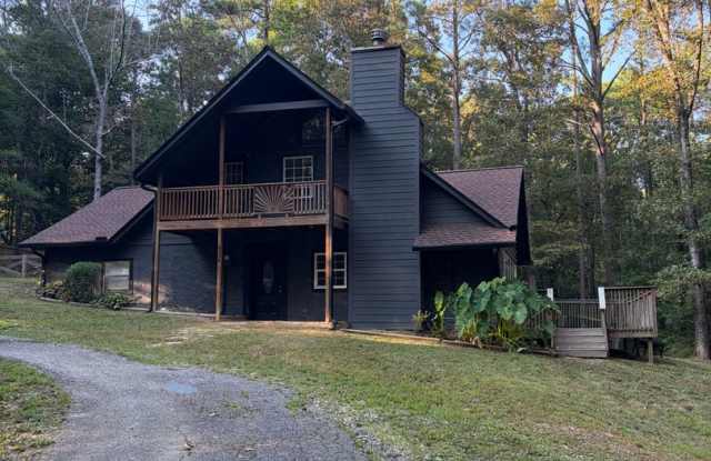 Cottage in the Woods Gallery 1