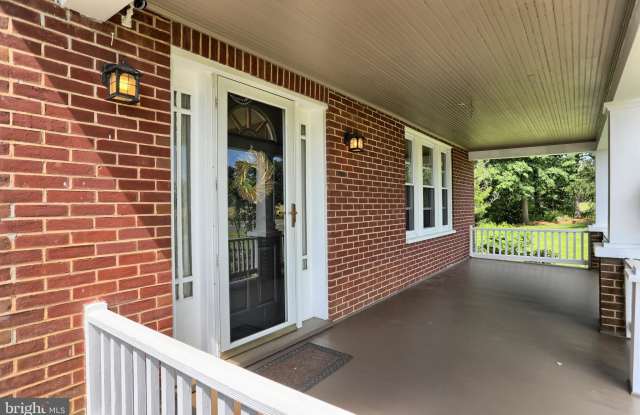627 HOOK ROAD Gallery 4