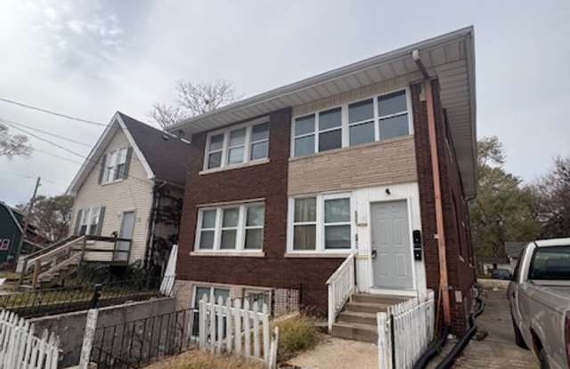 2405 N Sheridan Rd photos photos