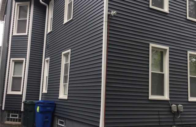 119 Harvard St Gallery 2