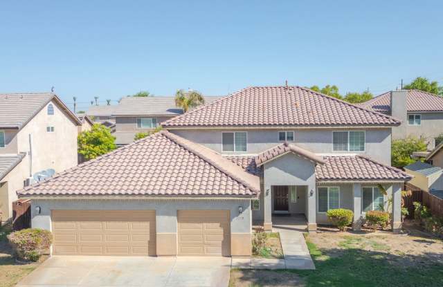 Stunning 4-Bedroom Home for Rent in Brawley! photos photos