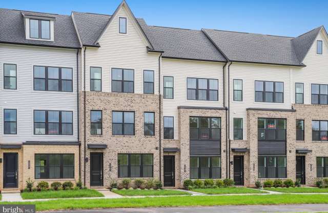 24983 ROSSLARE HARBOUR Terrace Gallery 4