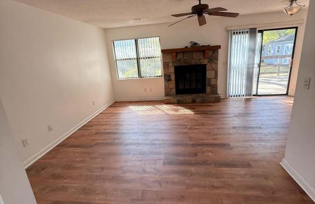 925 Hunting Ridge Road Gallery 3