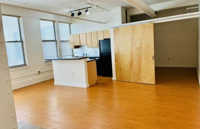 Paul Brown Loft Gallery 2