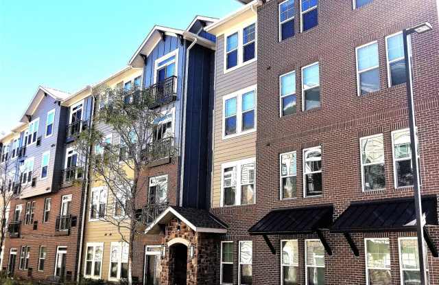 690 E Algonquin Road unit: 3204 photos photos