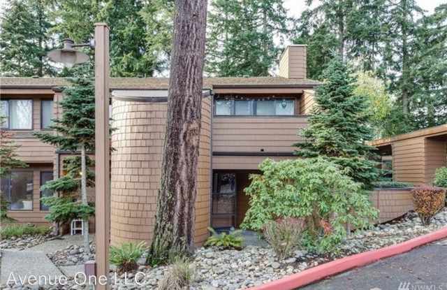 11414 NE 128th St., No. 78 - 11414 Northeast 128th Street, Kirkland, WA 98034