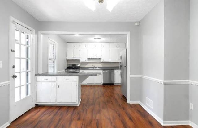 1675 Oak Ridge Way Gallery 3