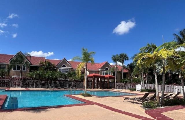 10581 SW 155TH Court Gallery 3