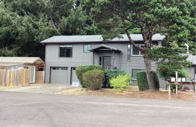 13813 Northwest Pali Street Gallery 1