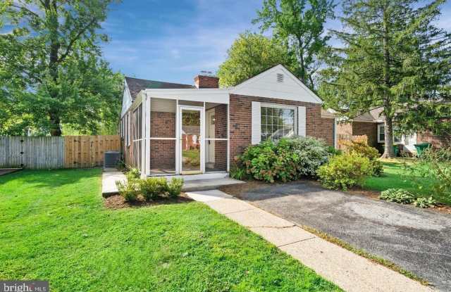 504 SHARPLEY LN - 504 Sharpley Lane, New Castle County, DE 19803