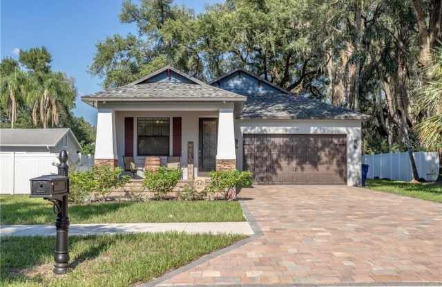 7709 N DARTMOUTH AVENUE - 7709 Dartmouth Avenue, Tampa, FL 33604
