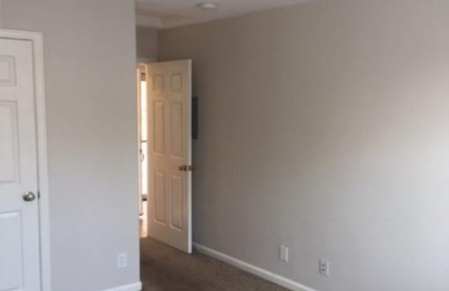 1954 Crosspoint Ct. Gallery 4