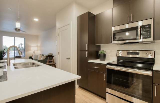 View 32 Apartments Gallery 2
