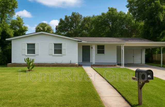 921 Avenue W NW photos photos