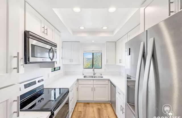 Move-In Ready Condo Overlooking The Heights Golf Course - 12270 Corte Sabio, San Diego, CA 92128