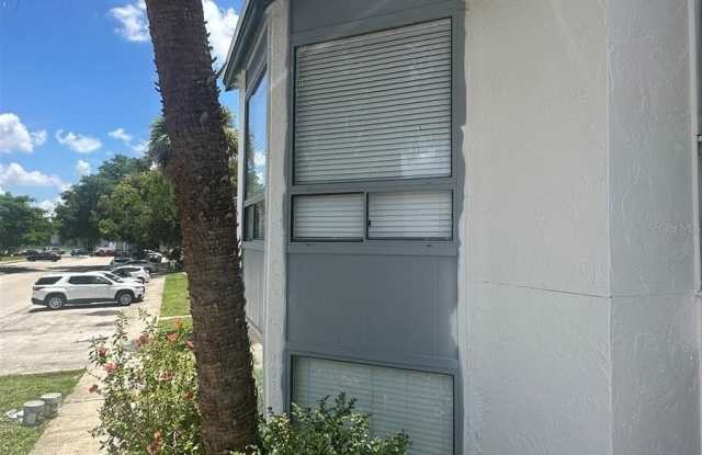 2526 LEMON TREE LANE photos photos