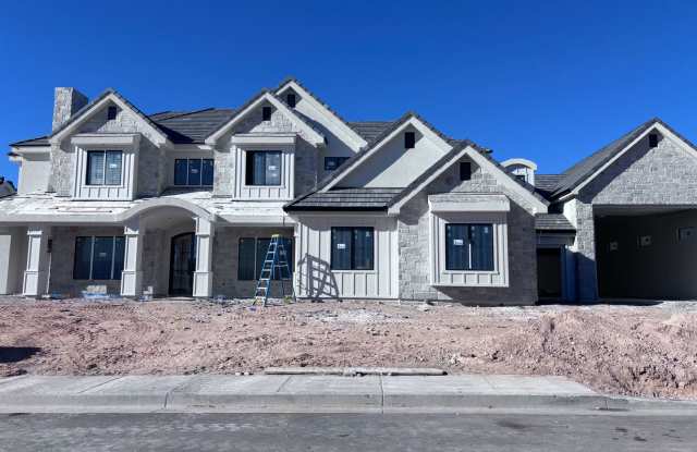 Gorgeous 7 bed 8 bath home with Swimming Pool and RV Garage photos photos