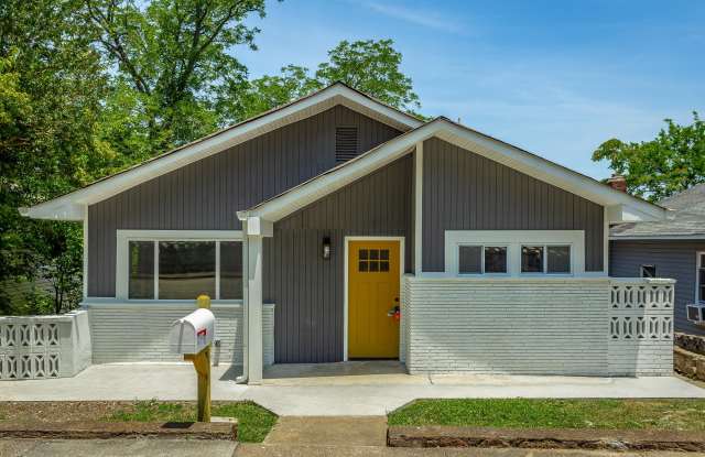 1813 E 04th Street - 1813 East 4th Street, Chattanooga, TN 37404