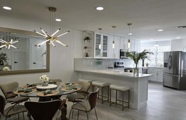 2575 Bessie Street photos photos