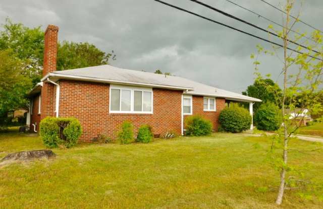 3300 E. River Road, S. Chesterfield Gallery 4