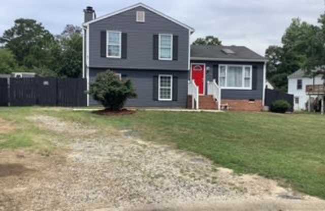 5504 Fairpines Court Gallery 1