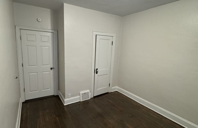 3824 South Iowa Avenue photos photos