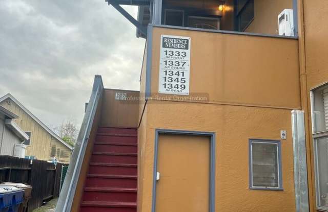 1337 Oak Street photos photos 1337 Oak Street photos photos