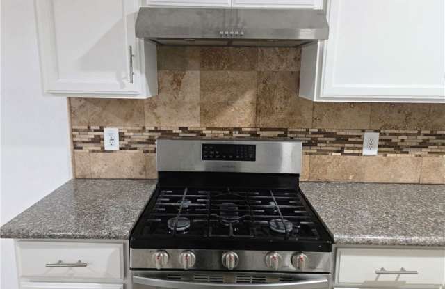 5015 Halldale Avenue - 5015 Halldale Avenue, Los Angeles, CA 90062