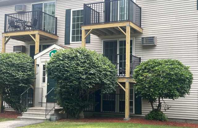 402 White Cedar Boulevard - 402 White Cedar Boulevard, Portsmouth, NH 03801