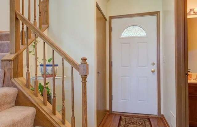 14005 Danbury Drive Gallery 3