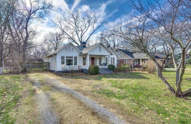Excellent updated and delightful 1930's cottage in East Nashville! photos photos