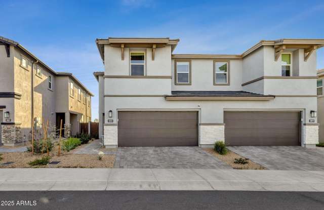 5823 E ROSE GARDEN Lane photos photos