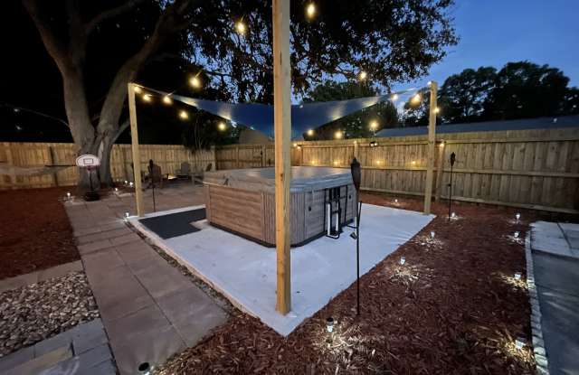 7976 Shadow Run Drive - 7976 Shadow Run Drive, Pinellas County, FL 33773 7976 Shadow Run Drive - 7976 Shadow Run Drive, Pinellas County, FL 33773