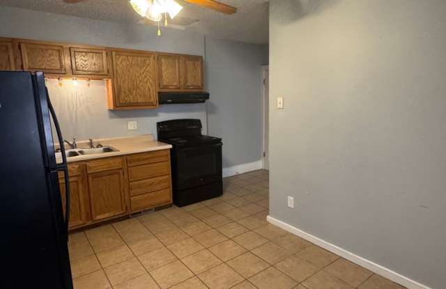 251 W 17th St photos photos
