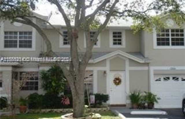 12166 SW 52nd Ct - 12166 Southwest 52nd Court, Cooper City, FL 33330