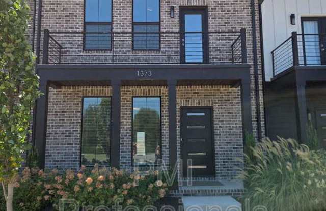1373 Rebecca Johns Dr photos photos