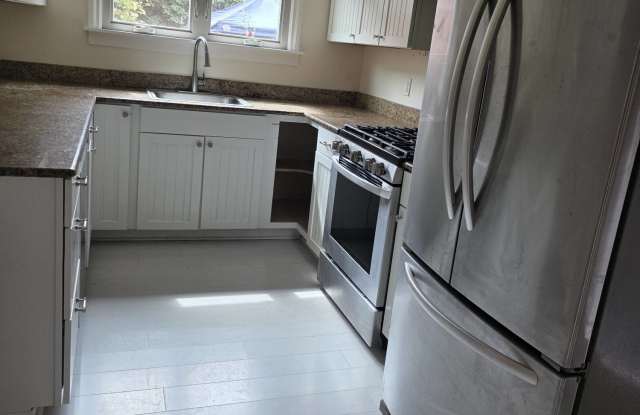 7545 Bagley Ave N. photos photos