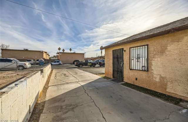 2133 Ellis Street photos photos