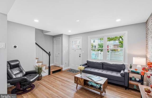 4782 21ST Road N Gallery 2