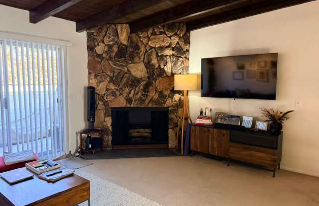 2 Bedroom & 1 & 1/2 bathrooms photos photos