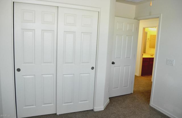 509 N 119TH Drive Gallery 3