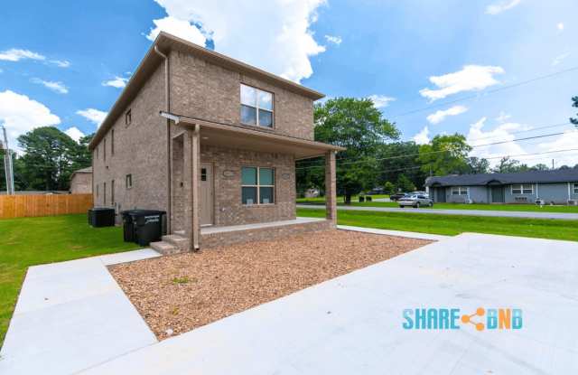 1517 Stamps St photos photos