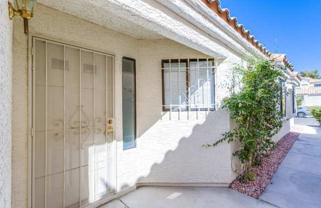 9505 Intercoastal Drive Gallery 3