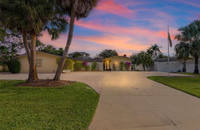 7215 WESTMORELAND Drive Gallery 1